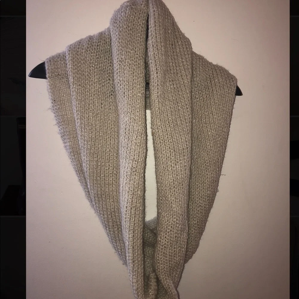 Beige/Gold Infinity Scarf